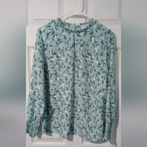 Green and White Relaxed Blouse with Peter Pan Collar